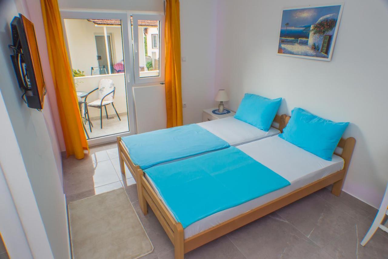 Apartments Kovac Tivat Exterior photo