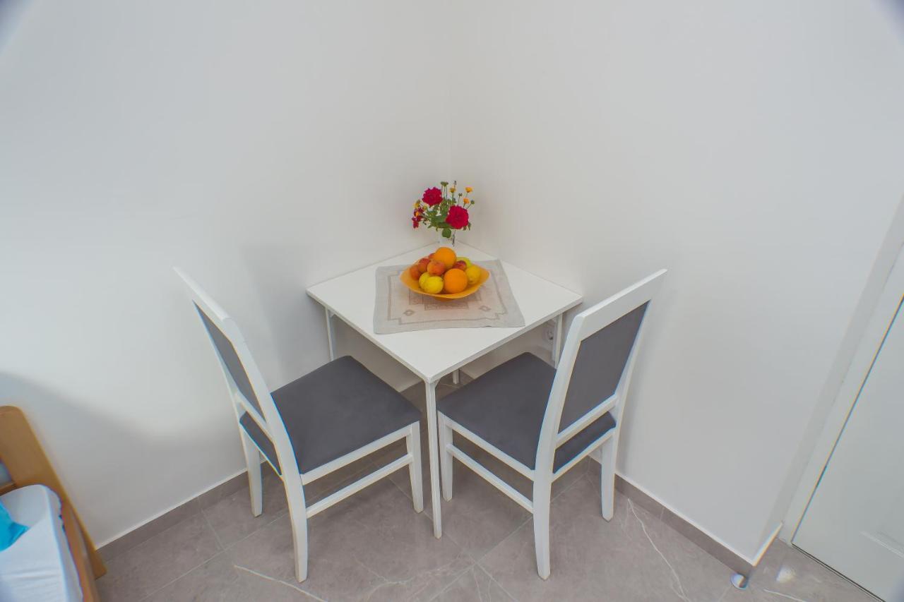 Apartments Kovac Tivat Exterior photo