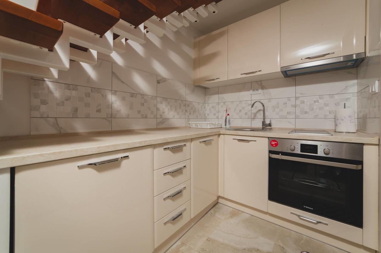 Apartments Kovac Tivat Exterior photo