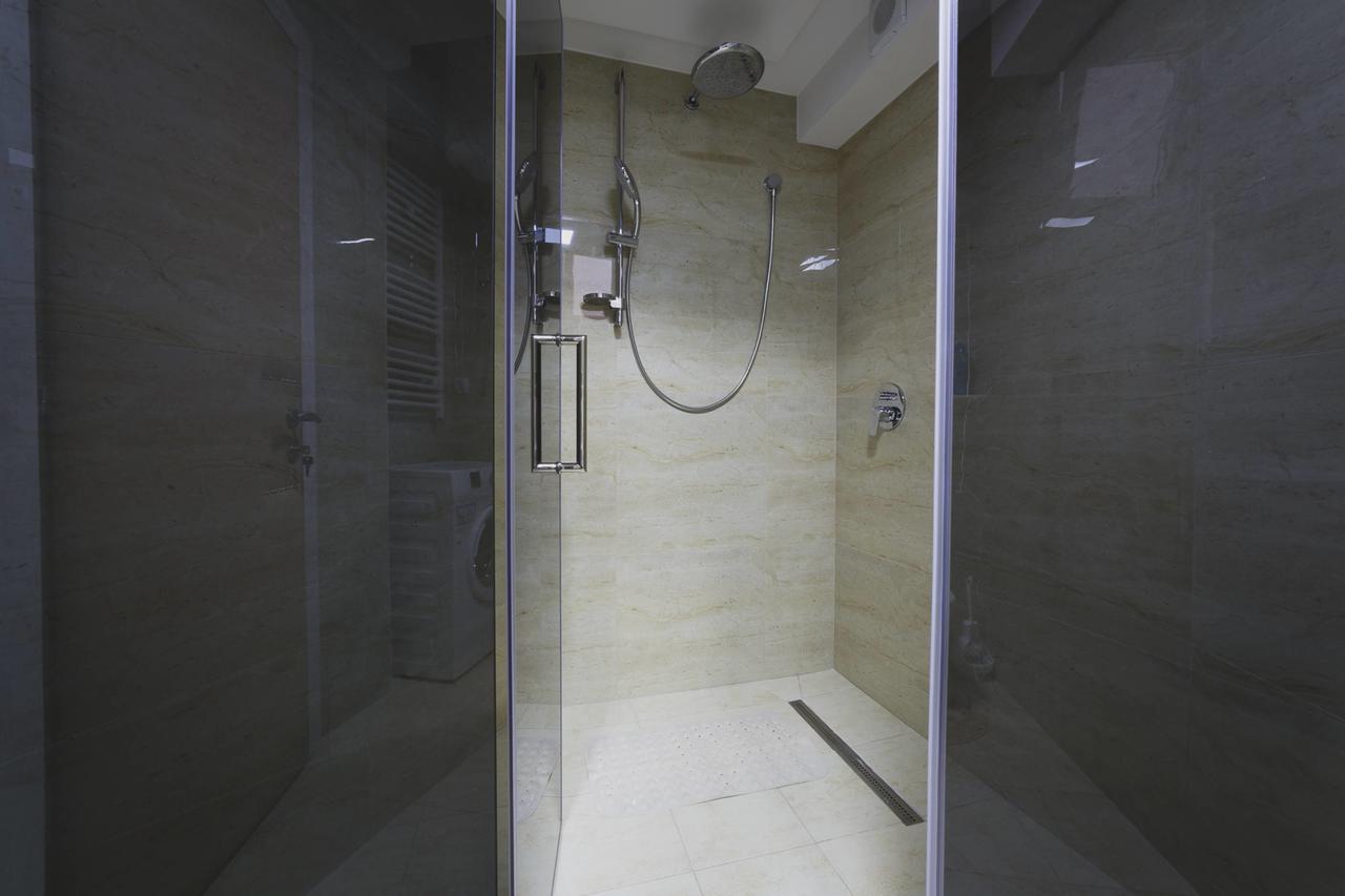 Apartments Kovac Tivat Exterior photo
