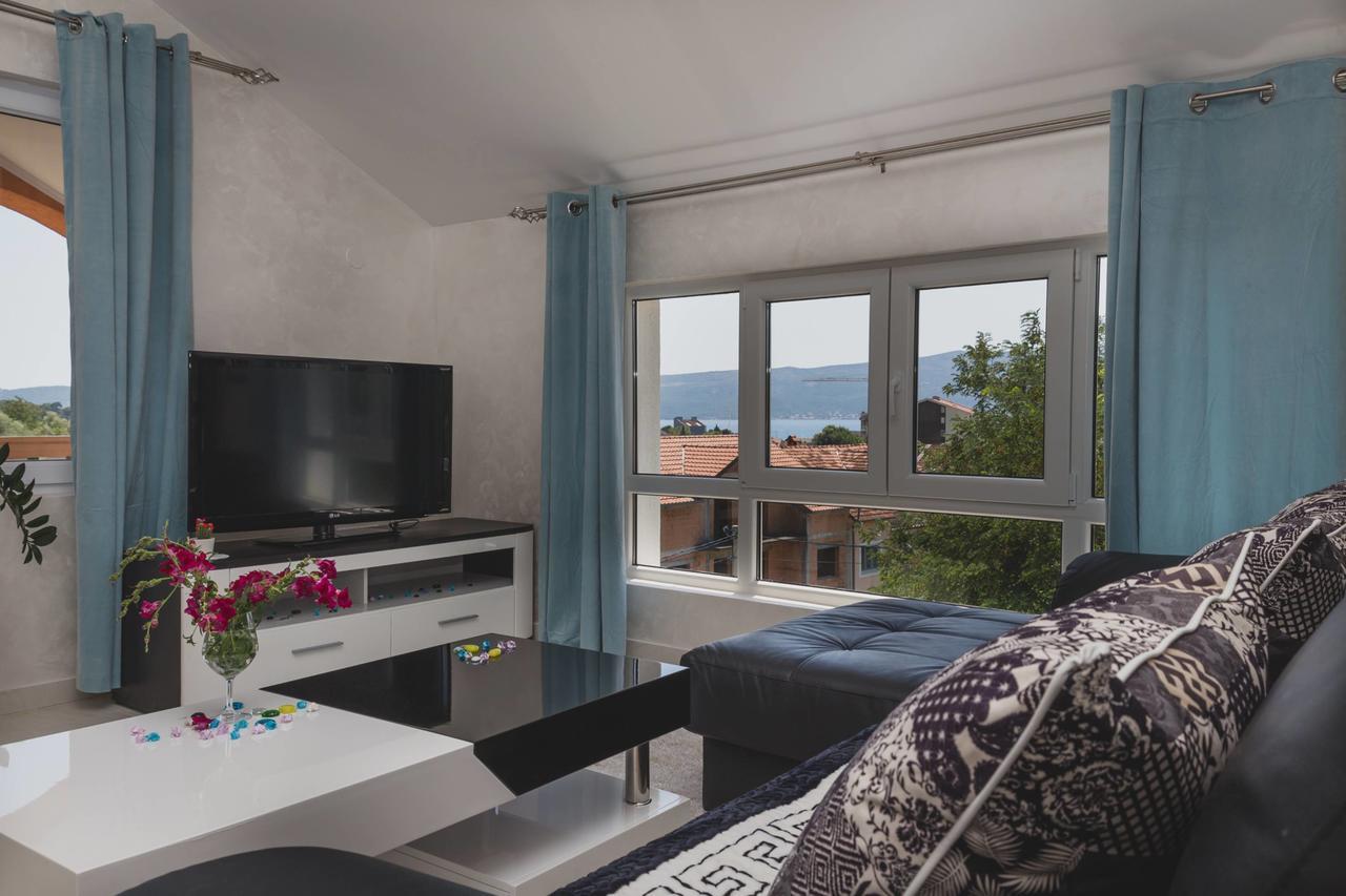 Apartments Kovac Tivat Exterior photo
