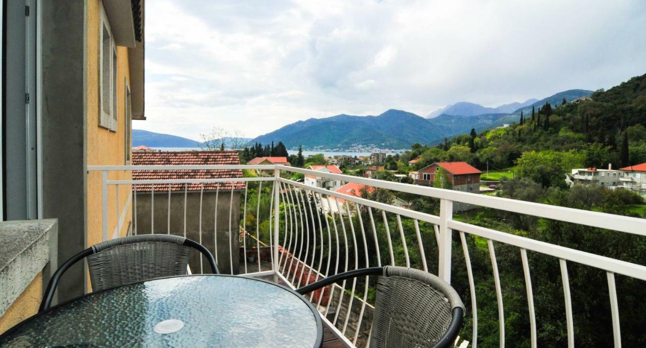 Apartments Kovac Tivat Exterior photo